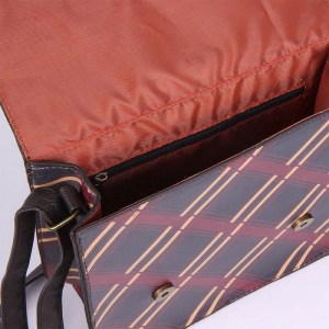 harry-potter-grifondoro-borsetta-interno